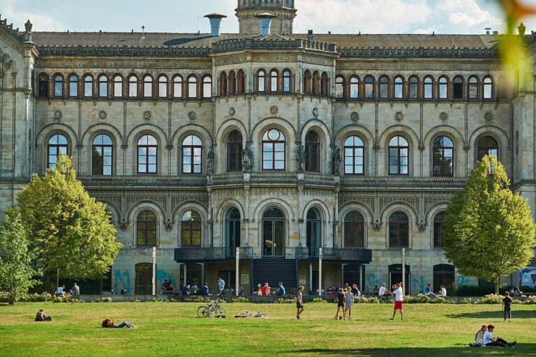 Jurusan di Universitas Terbuka: Pilihan Program Studi yang Tersedia