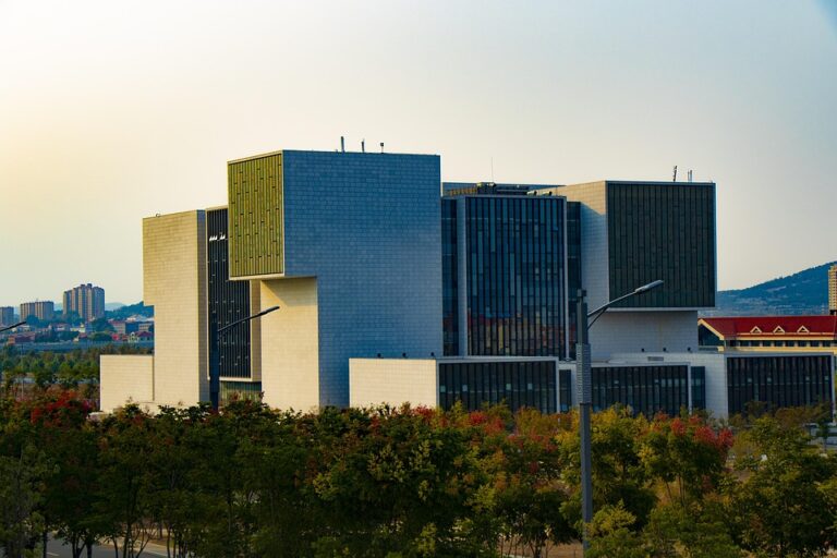 Institut Pertanian Bogor (IPB)